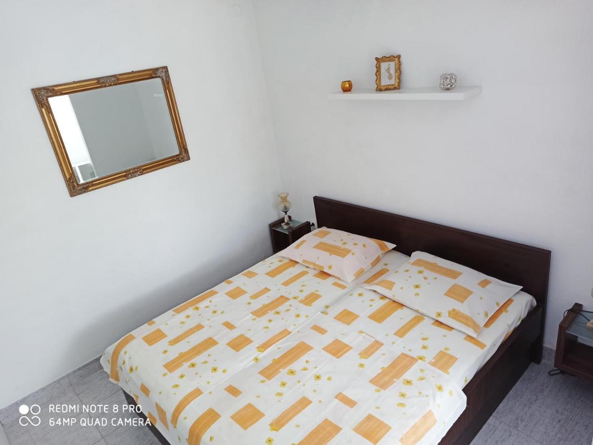 Boni02 Apartment Gdinj ภายนอก รูปภาพ