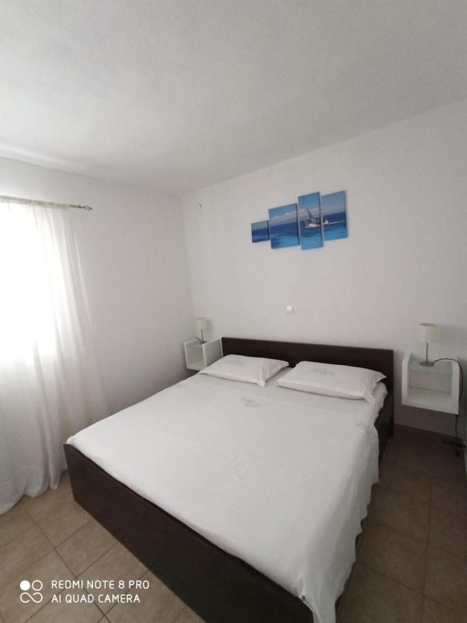 Boni02 Apartment Gdinj ภายนอก รูปภาพ