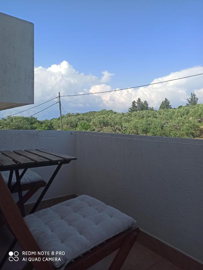 Boni02 Apartment Gdinj ภายนอก รูปภาพ